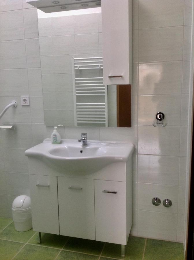 Apartman Milena Pola Esterno foto